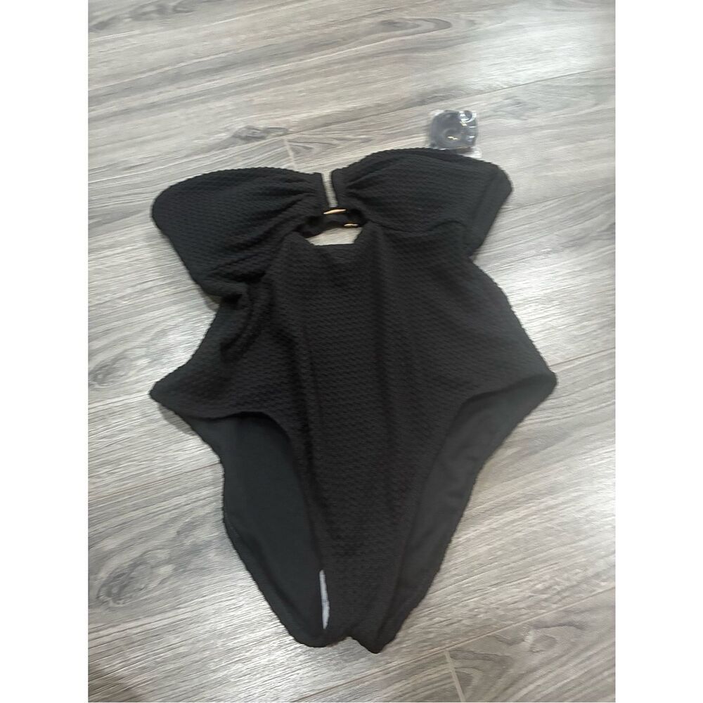 Shade & Shore Black Strapless Textured One-Piece Swimsuit with Gold Accent